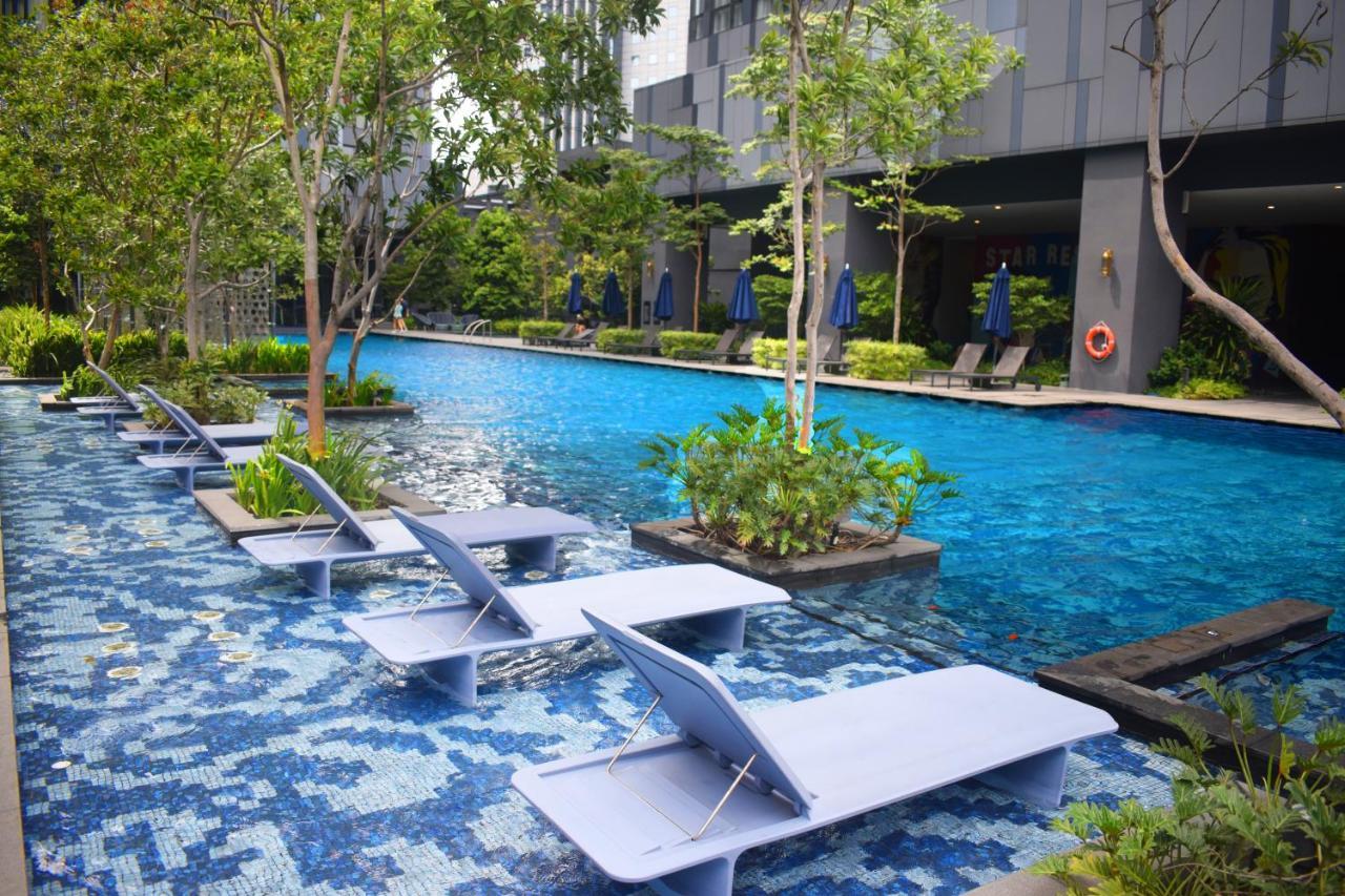 Star Holiday Sky Pool Klcc Kuala Lumpur Exterior foto